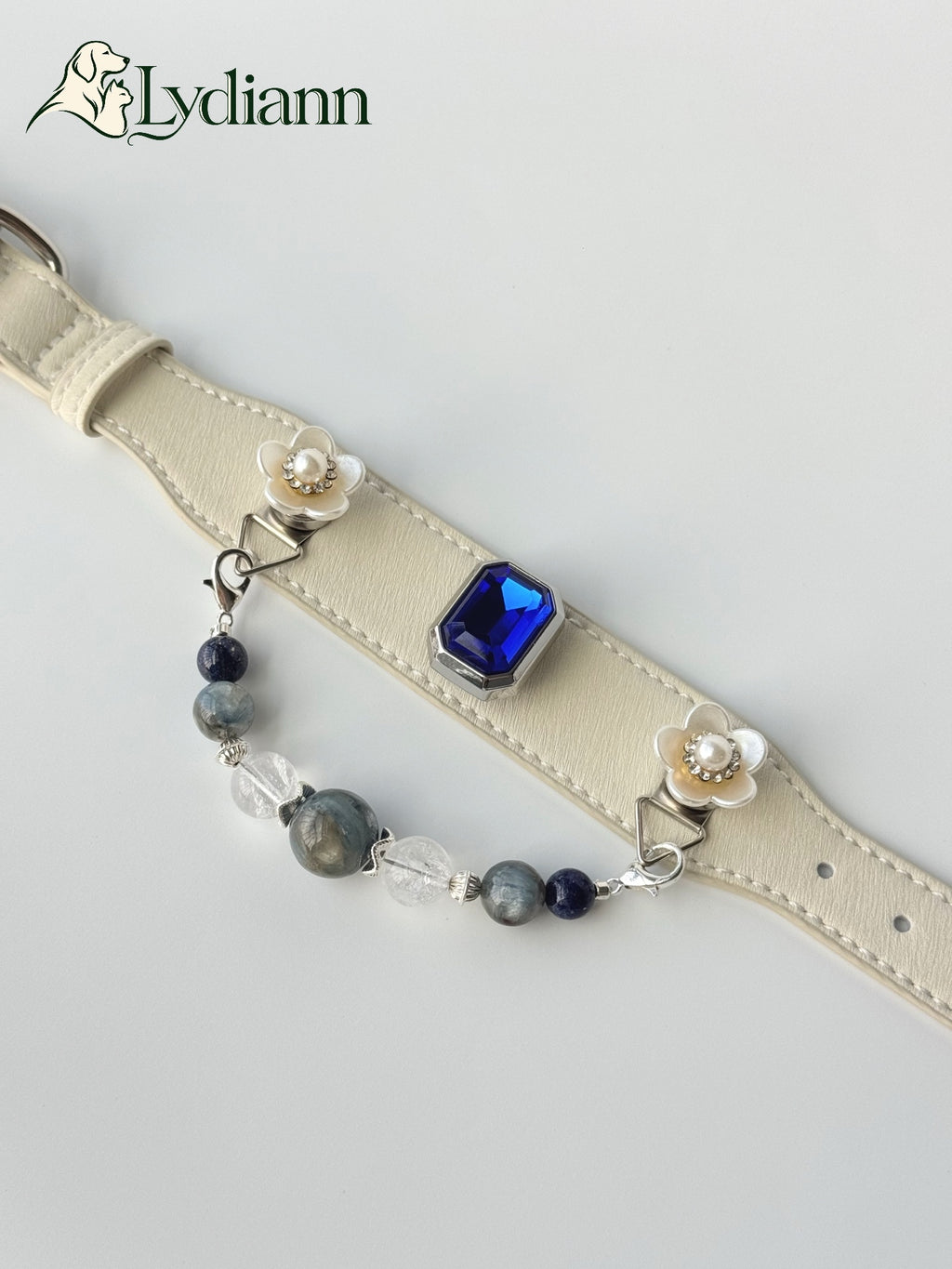 White Agate & Kyanite Crystal Pet Collar